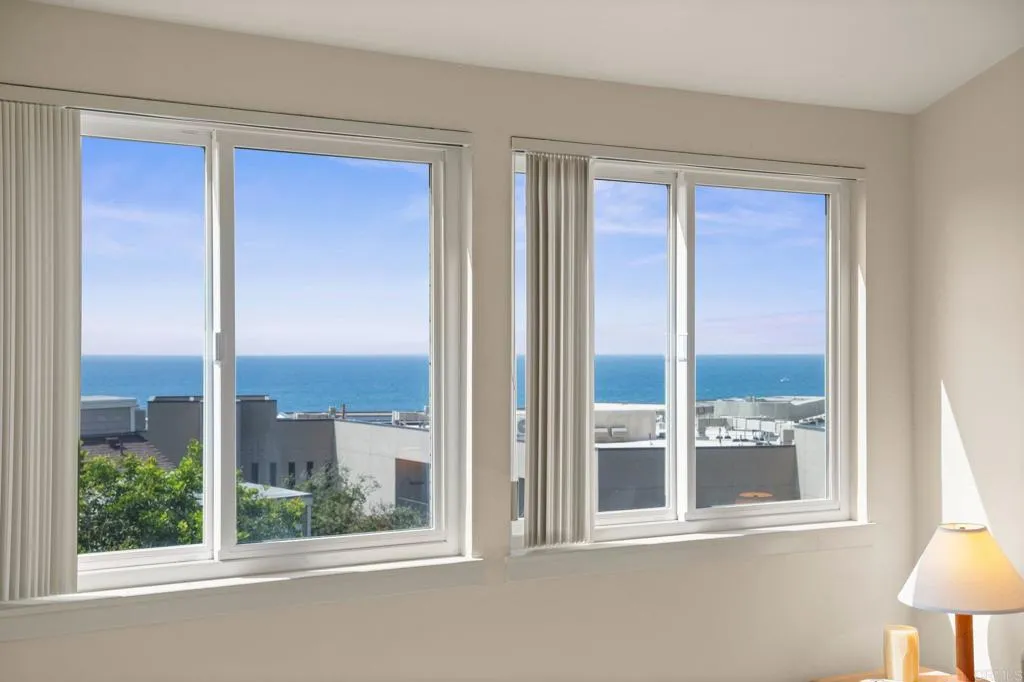 https://cdn.realtyfeed.com/cdn/127/306569823/75506b69fb5c1e9d80f7957ff14f465a.webp