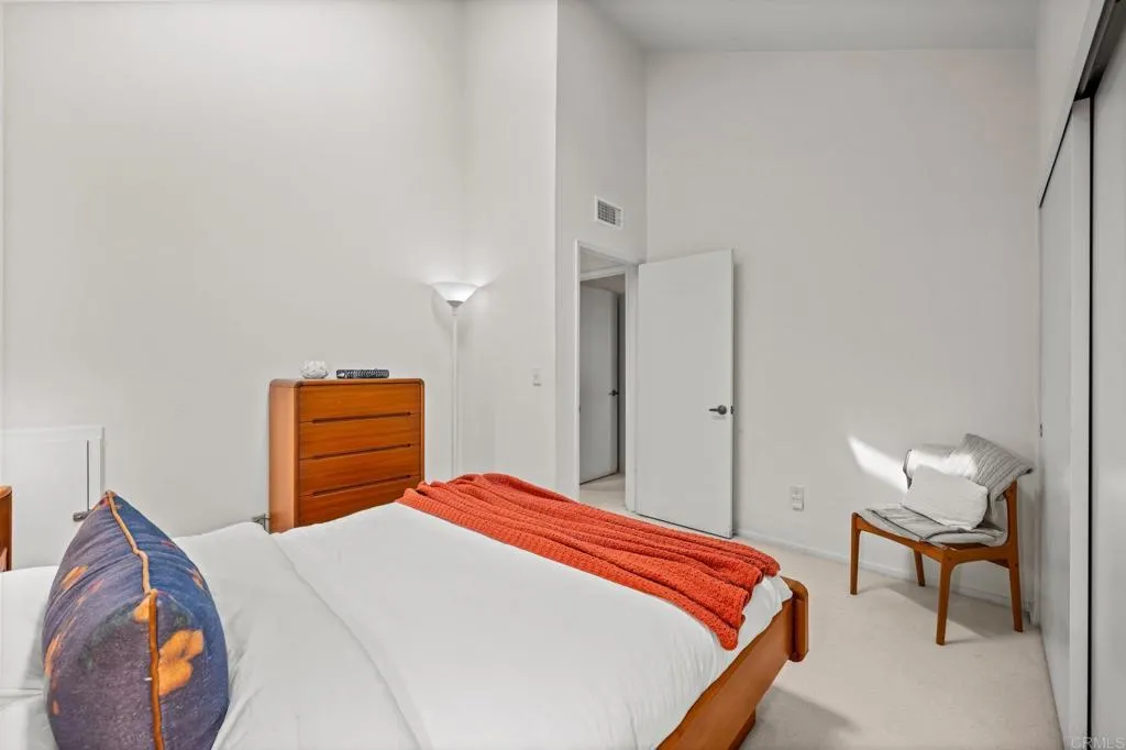 https://cdn.realtyfeed.com/cdn/127/306569823/95d68aaa732c1e0102b5539808736b87.webp