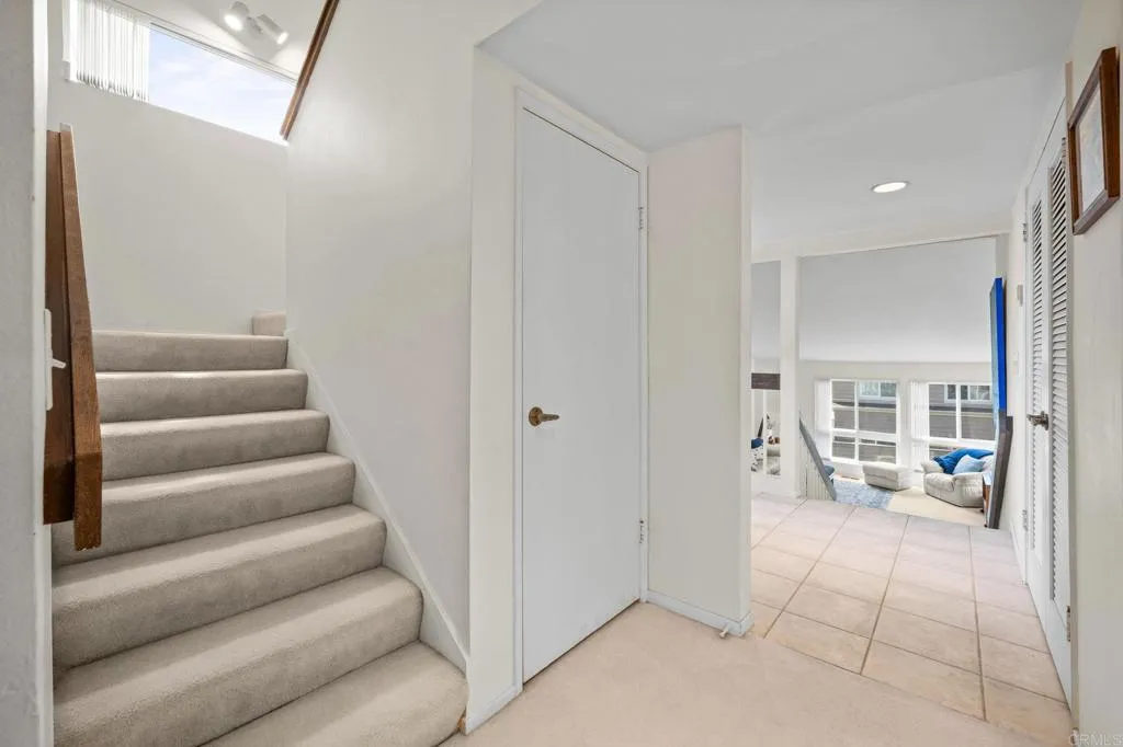 https://cdn.realtyfeed.com/cdn/127/306569823/9ea27bcf4732fa7cc8156e839f9f9ada.webp