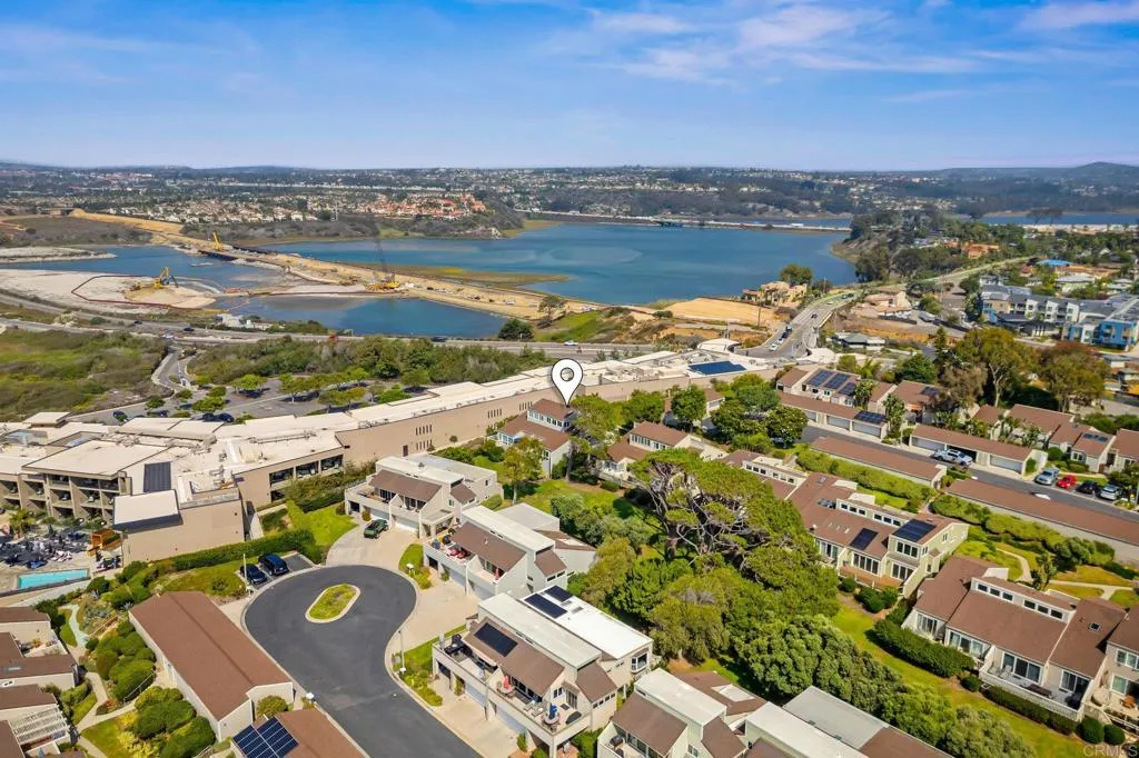 https://cdn.realtyfeed.com/cdn/127/306569823/ef80bf21ab0d12758d1dc8013e8c1c97.webp