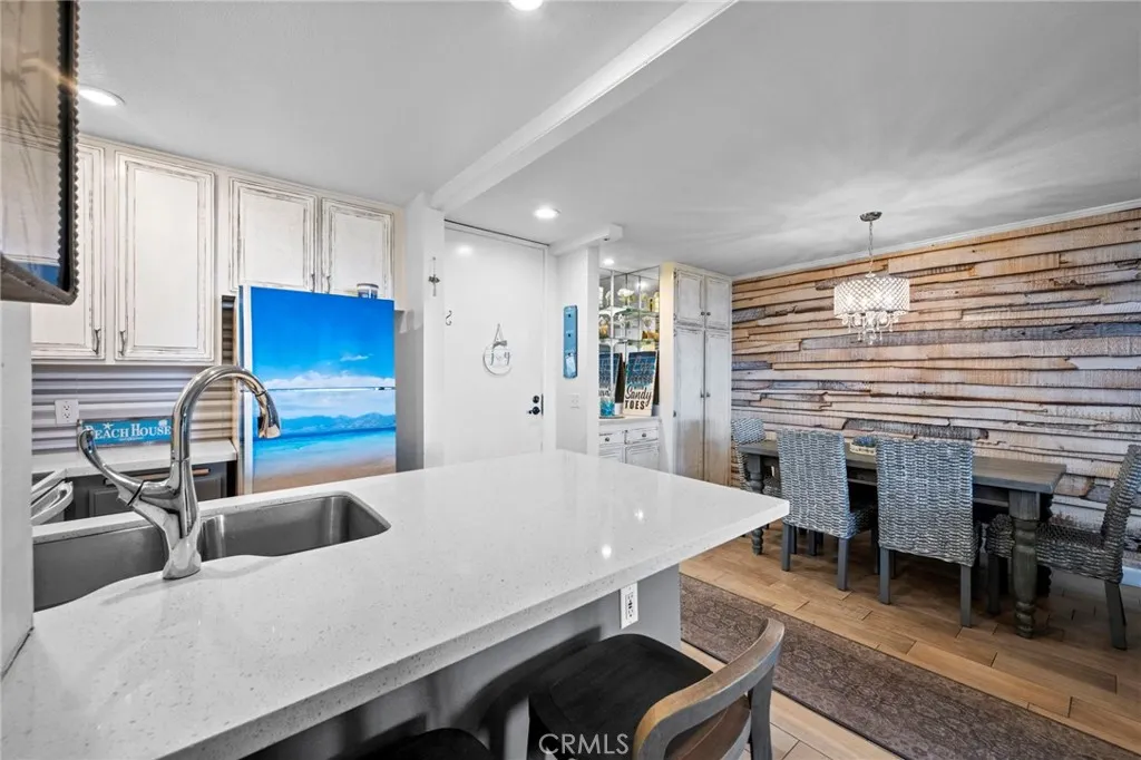 https://cdn.realtyfeed.com/cdn/127/306569839/4e665c924d368aab108c5ee9c05a2fce.webp