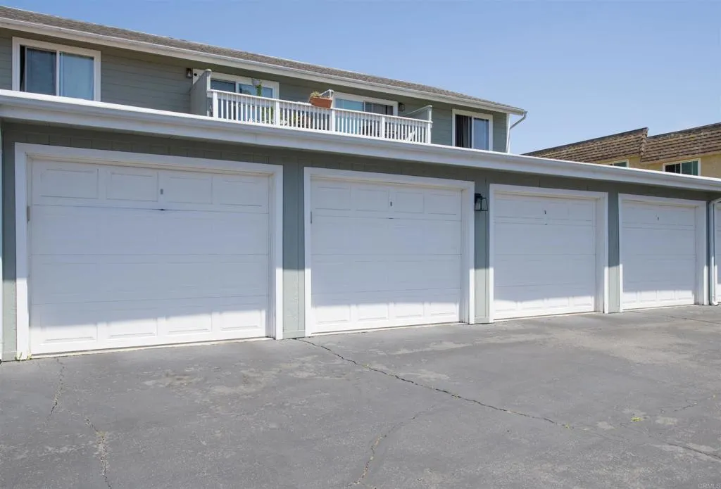 https://cdn.realtyfeed.com/cdn/127/306569842/2bf24f8b9e0766f94ed7de80185530ae.webp