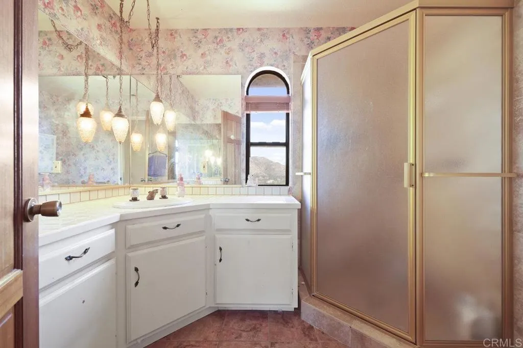 https://cdn.realtyfeed.com/cdn/127/306569870/dae38e9b3c4850b5dc7806053a972351.webp