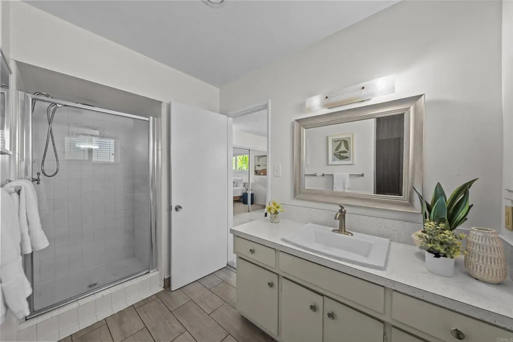 https://cdn.realtyfeed.com/cdn/127/306569895/82bafd0759bb8ca1e0fdedd0a7d098ec.webp