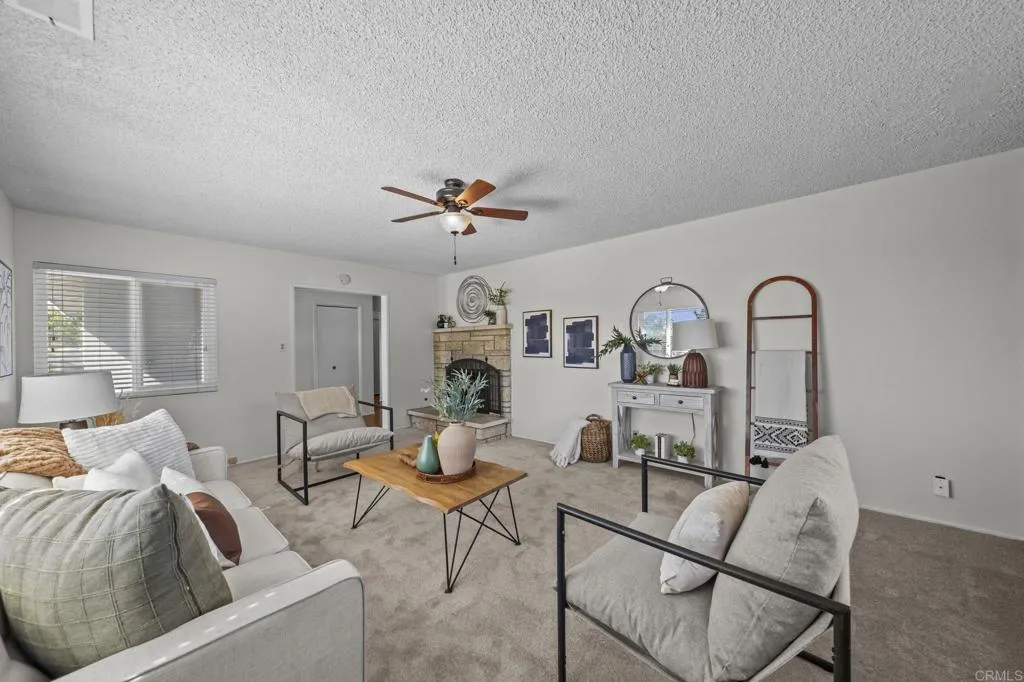 https://cdn.realtyfeed.com/cdn/127/306569895/b9e4015f7962b84c13e3bf4dd20aaa55.webp