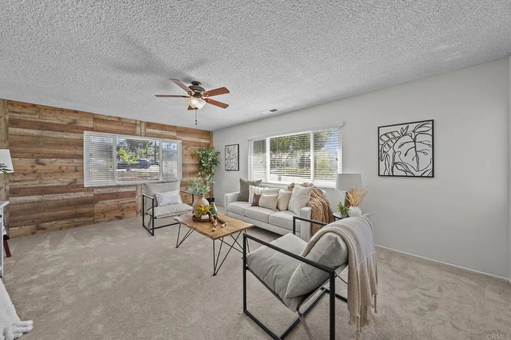 https://cdn.realtyfeed.com/cdn/127/306569895/d933a17855da25a9e5d0f86092281e11.webp