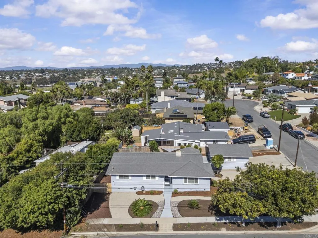 https://cdn.realtyfeed.com/cdn/127/306569895/e5ee2a07f457b140e7600b31b60f2e12.webp