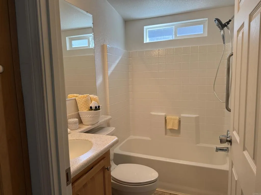 https://cdn.realtyfeed.com/cdn/127/306569924/cc848676951ce5468e554b4f6be299ca.webp