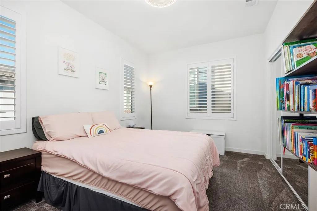 https://cdn.realtyfeed.com/cdn/127/306569931/77b9f5c65e0a04967a88c0d226892ae5.webp