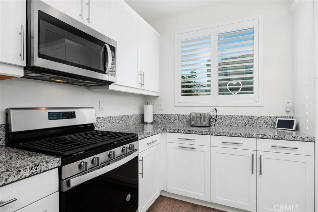 https://cdn.realtyfeed.com/cdn/127/306569931/821f8e9e90105506bf3d6baf4f4c83a9.webp