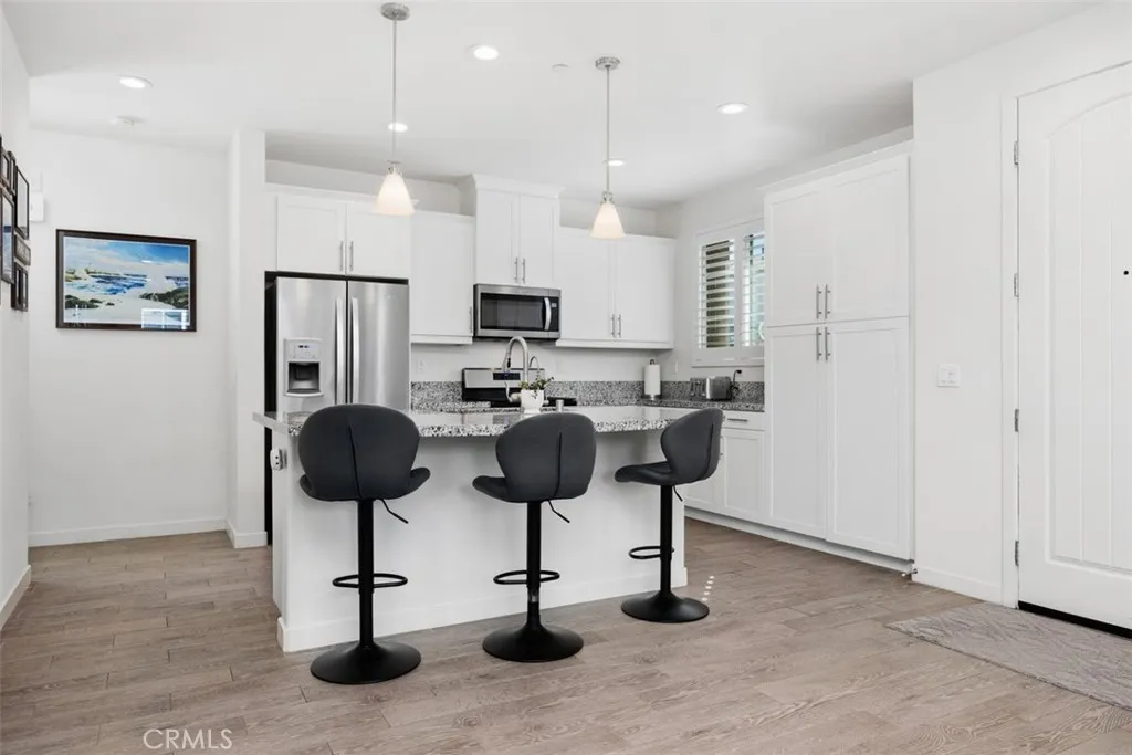 https://cdn.realtyfeed.com/cdn/127/306569931/a93dc7040e0be54193271456051d9043.webp