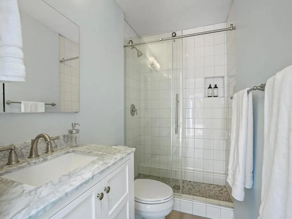 https://cdn.realtyfeed.com/cdn/127/306570026/4493b703d05505557973fd7dfb9a2d4a.webp