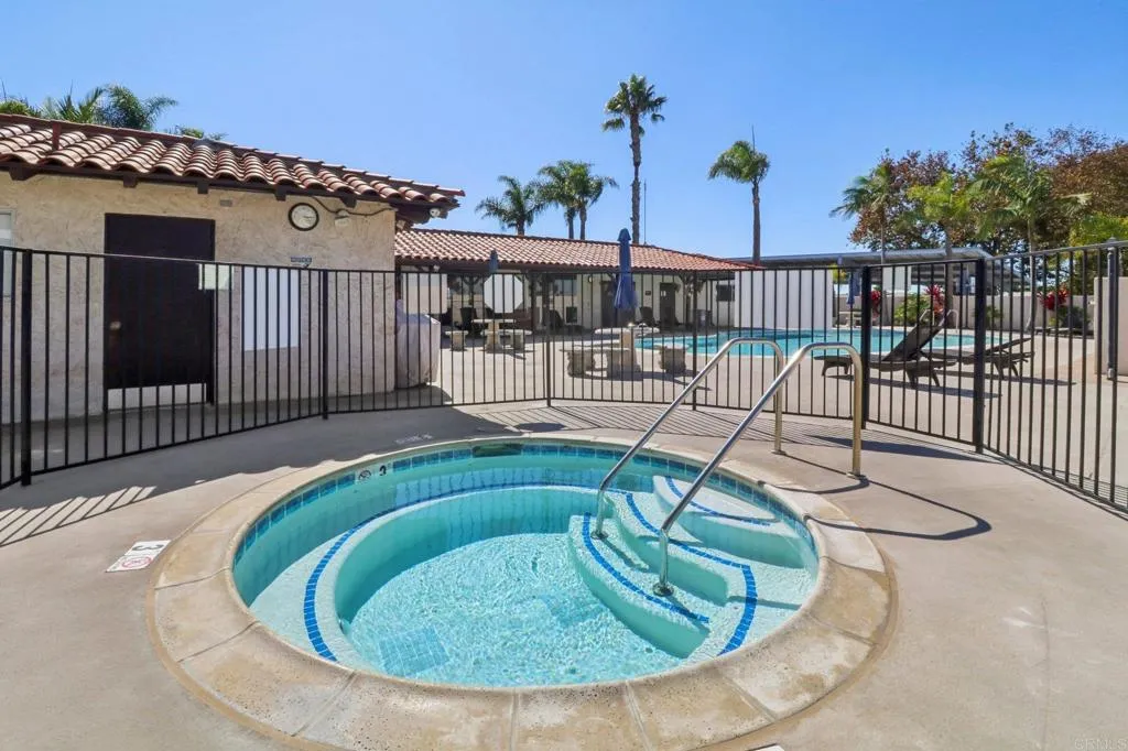 https://cdn.realtyfeed.com/cdn/127/306570057/c251e4449826b9c21b3a29f10437329a.webp