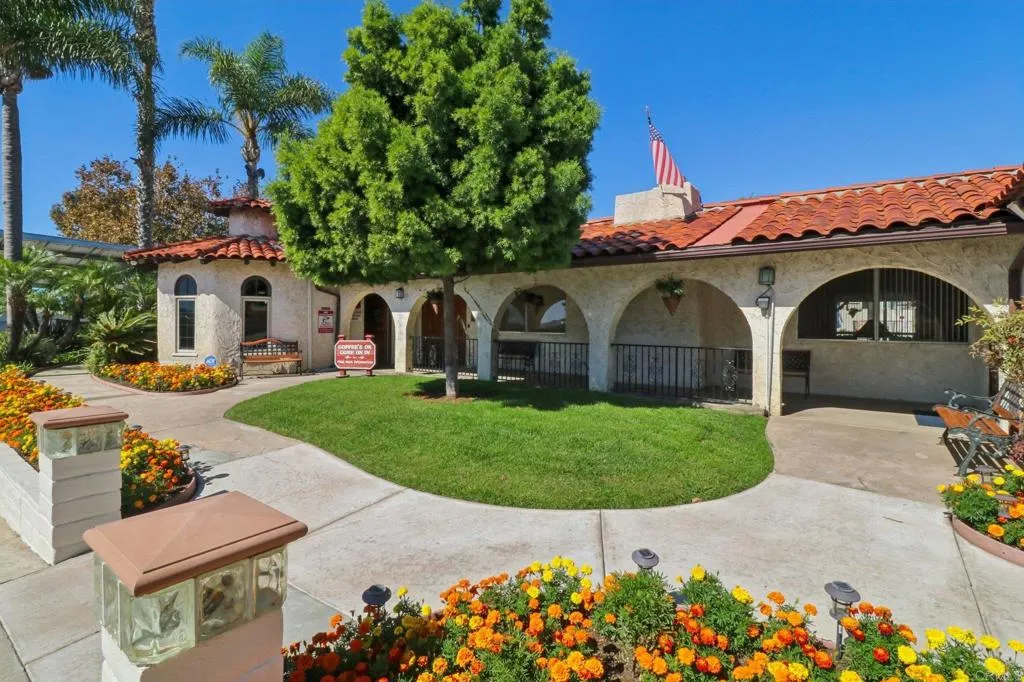 https://cdn.realtyfeed.com/cdn/127/306570057/e5581b33c6ef0b80c24a7a1855b22bc9.webp