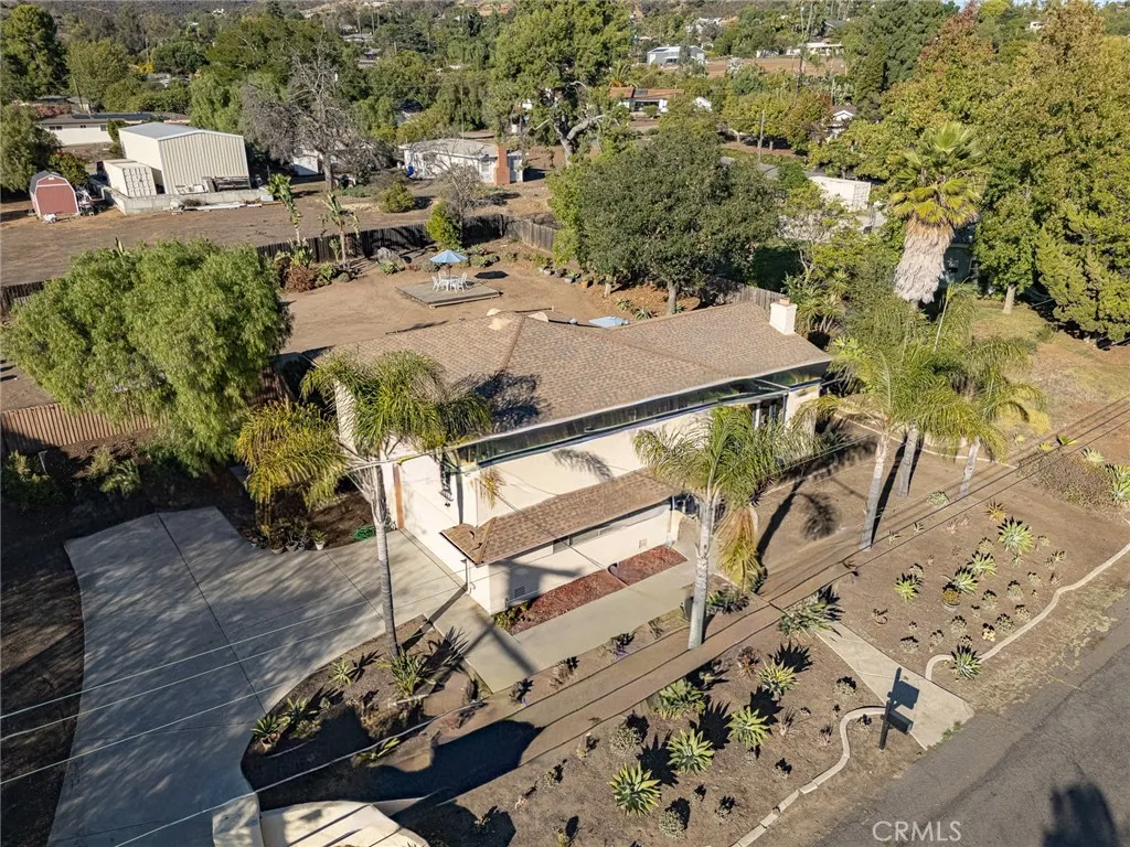 https://cdn.realtyfeed.com/cdn/127/306570078/13ed73240951ff2765a56f61f99dbc7b.webp