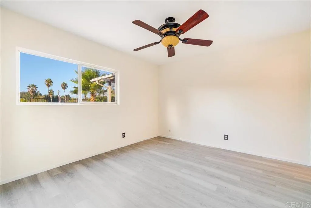 https://cdn.realtyfeed.com/cdn/127/306570086/9cba9961424b708e40a85df0960c1c6f.webp
