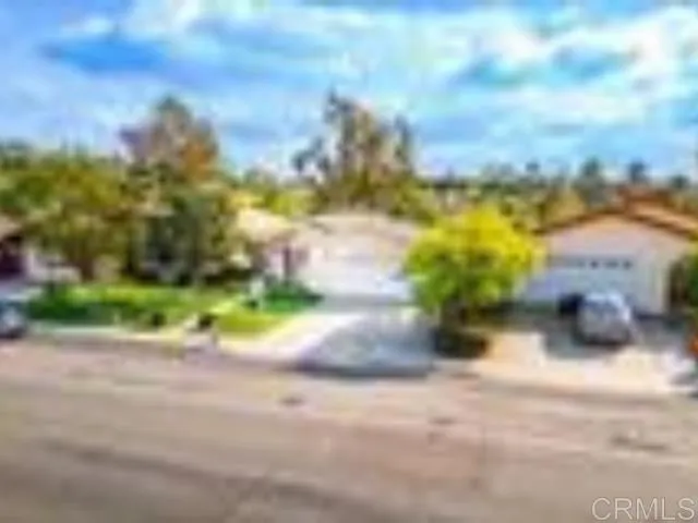 https://cdn.realtyfeed.com/cdn/127/306570086/cad845626f65624cdbdd9b358e3d31aa.webp