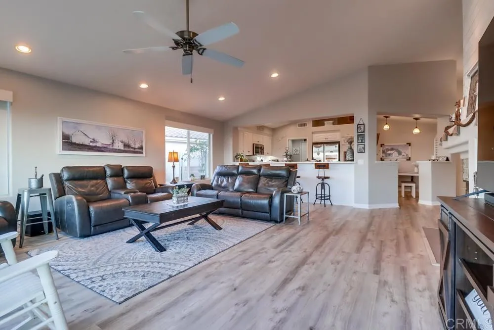 https://cdn.realtyfeed.com/cdn/127/306570104/1036107bac23a8eab6d66454a5b6ddc8.webp
