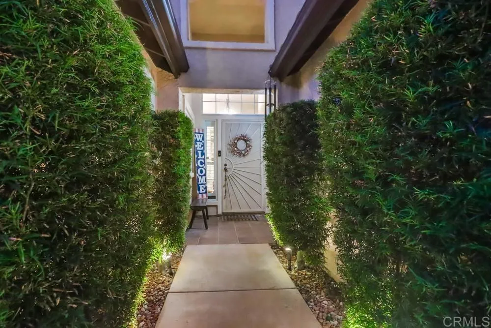 https://cdn.realtyfeed.com/cdn/127/306570104/1b74ca0c024d38ae594e2be43bbfe365.webp