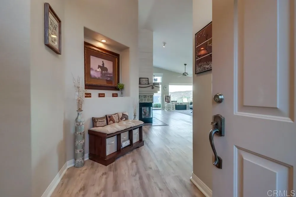https://cdn.realtyfeed.com/cdn/127/306570104/9d1a44f3402c06bf9d7a13909e11a4ca.webp