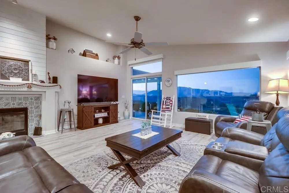 https://cdn.realtyfeed.com/cdn/127/306570104/d4622bf1047e29b8207a41b1b459f410.webp