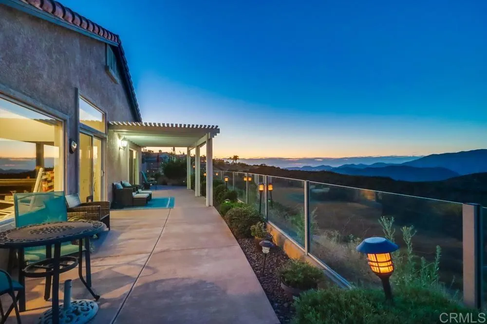 https://cdn.realtyfeed.com/cdn/127/306570104/e92aeb4300e6b7ee7fa8b7d4f15e4af5.webp