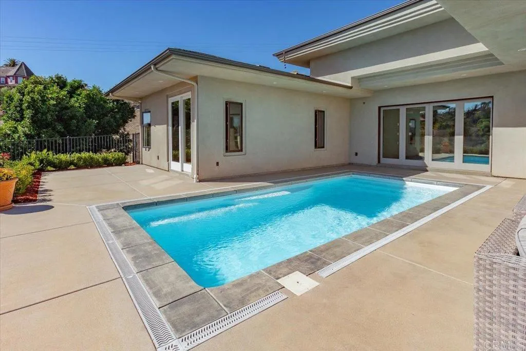 https://cdn.realtyfeed.com/cdn/127/306570185/5af9e9f9b55a12be124f677f436e90b2.webp