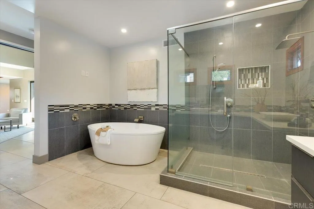 https://cdn.realtyfeed.com/cdn/127/306570185/cc841f37c3f80225ff06f8f86efe0e69.webp