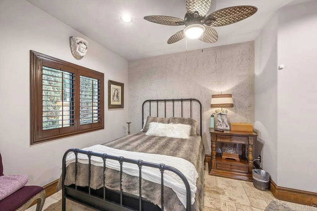 https://cdn.realtyfeed.com/cdn/127/306570205/26b236e09d5cdab12151be5f7fde9de4.webp