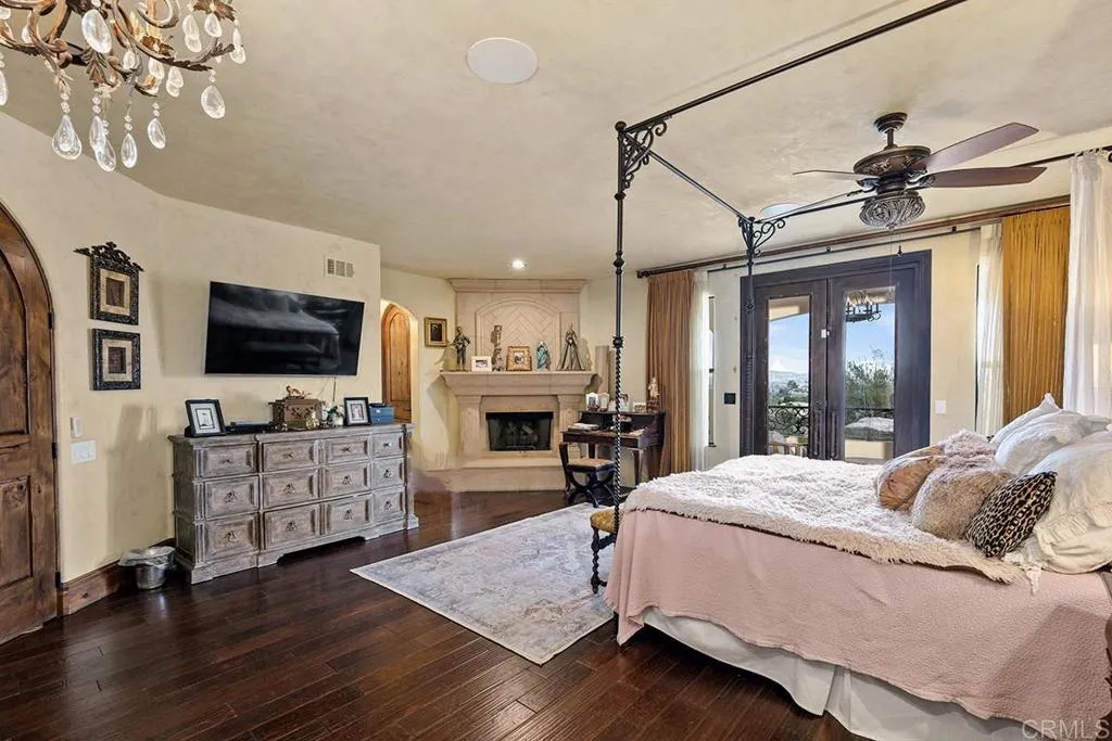 https://cdn.realtyfeed.com/cdn/127/306570205/538ac5b10371206d5897dfee58eef61d.webp