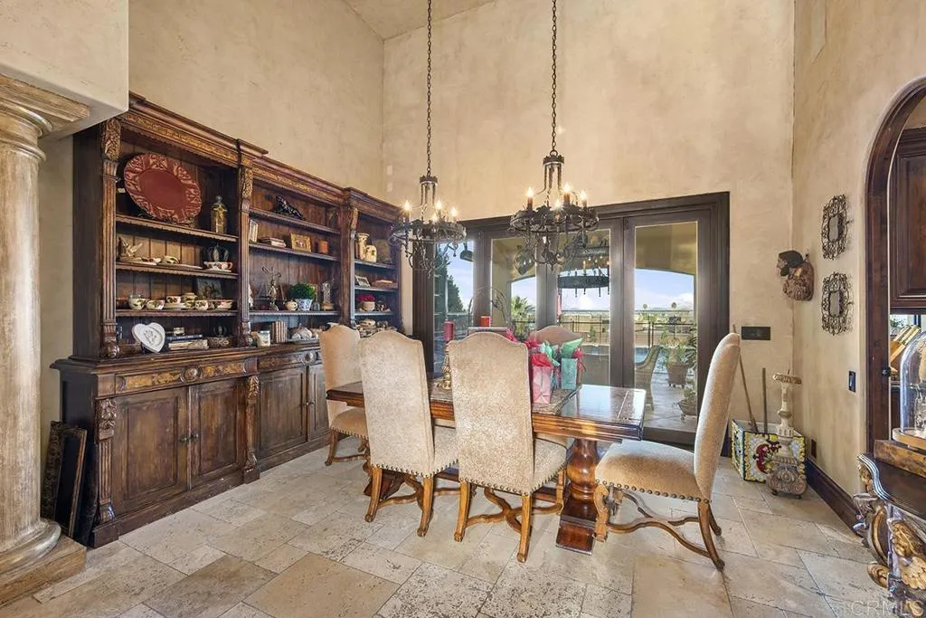 https://cdn.realtyfeed.com/cdn/127/306570205/82d5260b207fd1f3f677970c375ab241.webp
