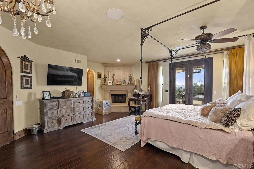 https://cdn.realtyfeed.com/cdn/127/306570205/c76fc2a6c8d8274409913c91fbddfcd1.webp