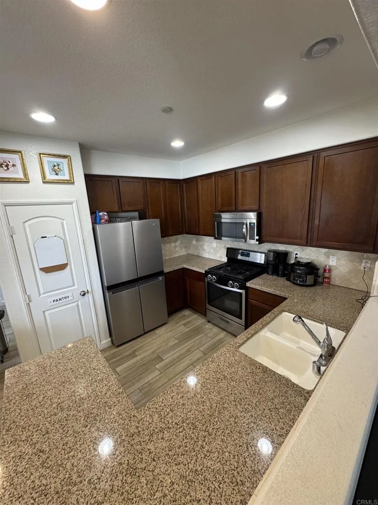 Photo #21: PTP2507957 Listing: Photo #21