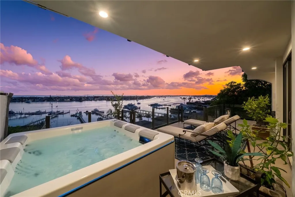 2301 Pacific Drive, Corona del Mar, CA 92625
