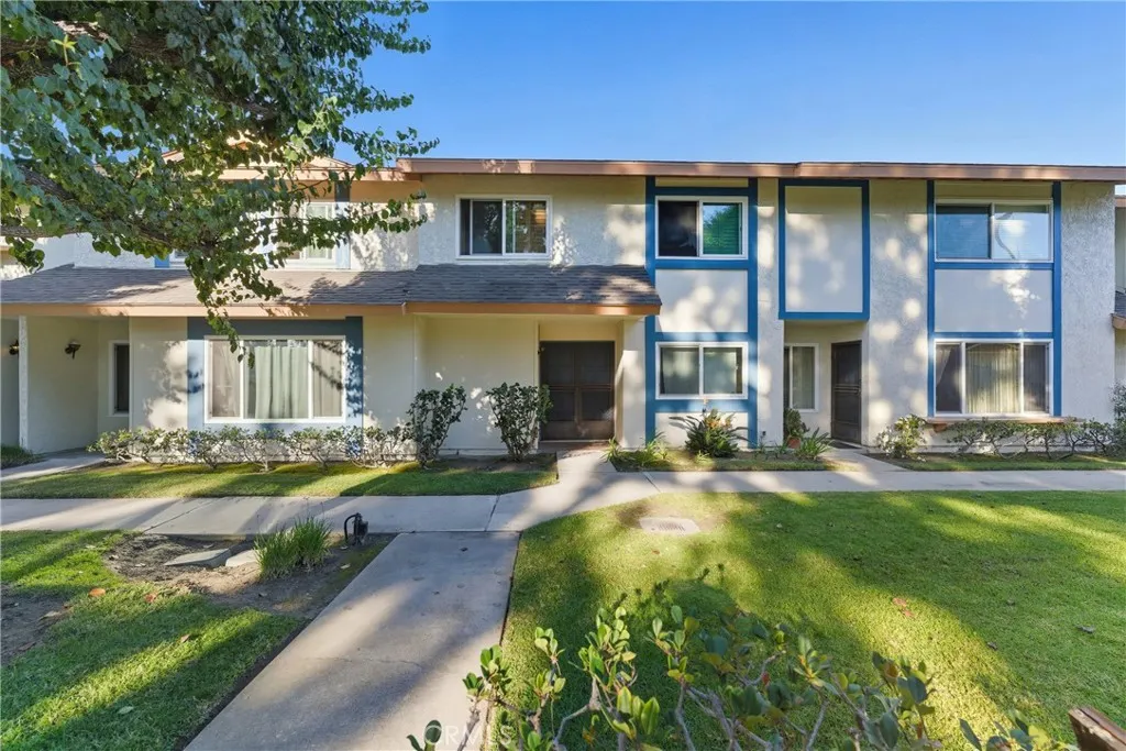 South Gate, CA 90280