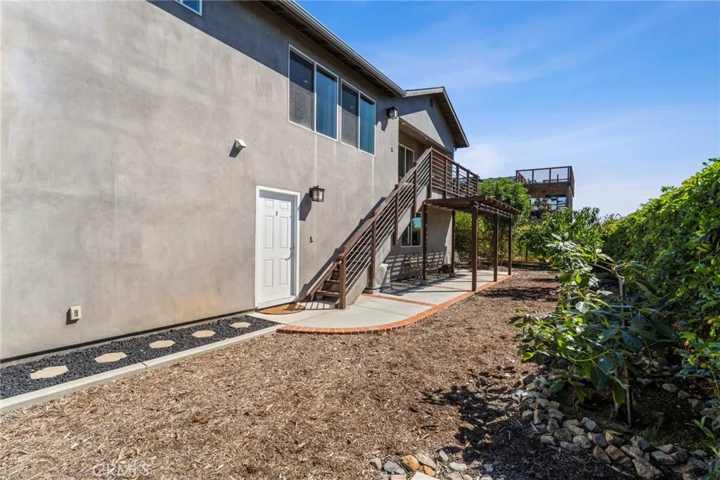 https://cdn.realtyfeed.com/cdn/127/306570466/9fdf327fc1813d0736196cabbe078442.webp