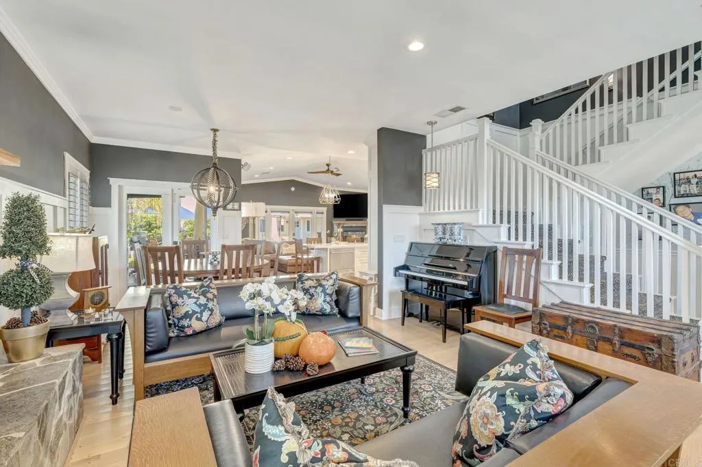 https://cdn.realtyfeed.com/cdn/127/306570502/34c79e67b88a8e2b4db95ba85eb96464.webp