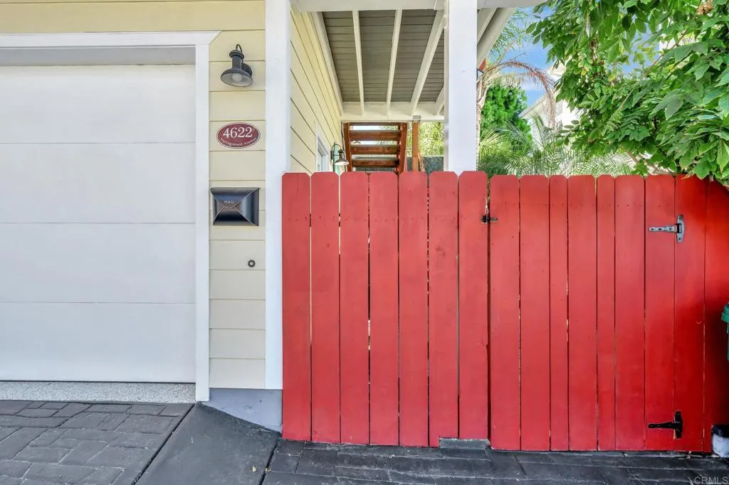 https://cdn.realtyfeed.com/cdn/127/306570502/88be3fd6cec60420fb9d7319089d9fb9.webp
