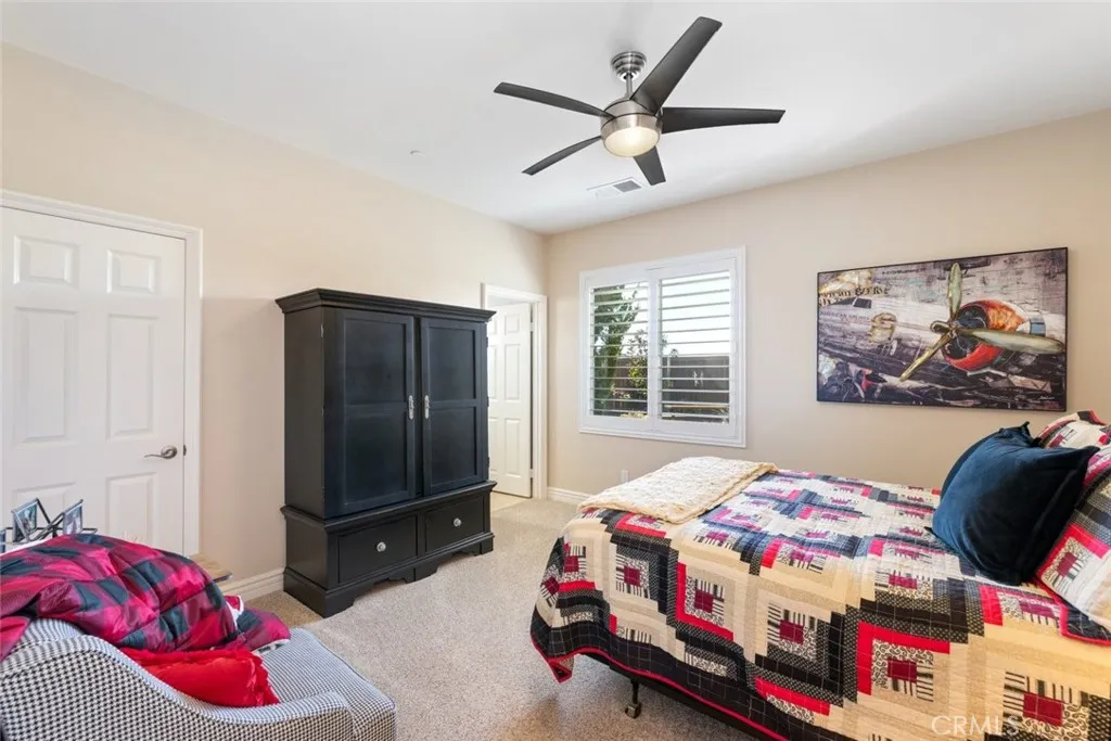 https://cdn.realtyfeed.com/cdn/127/306570510/1ebdc78a87677fe135b86627e9717a88.webp