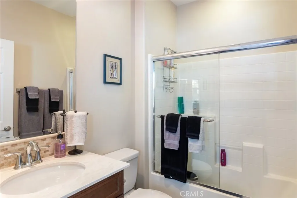 https://cdn.realtyfeed.com/cdn/127/306570510/28a420652a9083c74188f7b1c1c88f77.webp