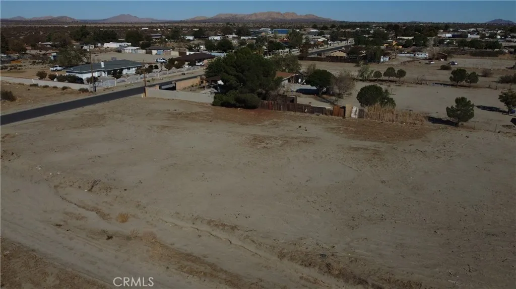 112 E/cor, Sun Village, CA 93543 - Photo 3 of 5, Sun Village, CA