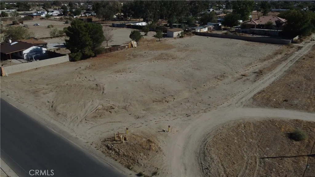 112 E/cor, Sun Village, CA 93543 - Photo 4 of 5, Sun Village, CA