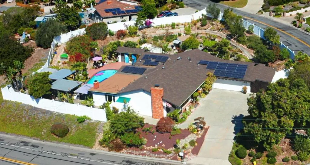 https://cdn.realtyfeed.com/cdn/127/306570617/7080958611705151d695376d289ffb46.webp
