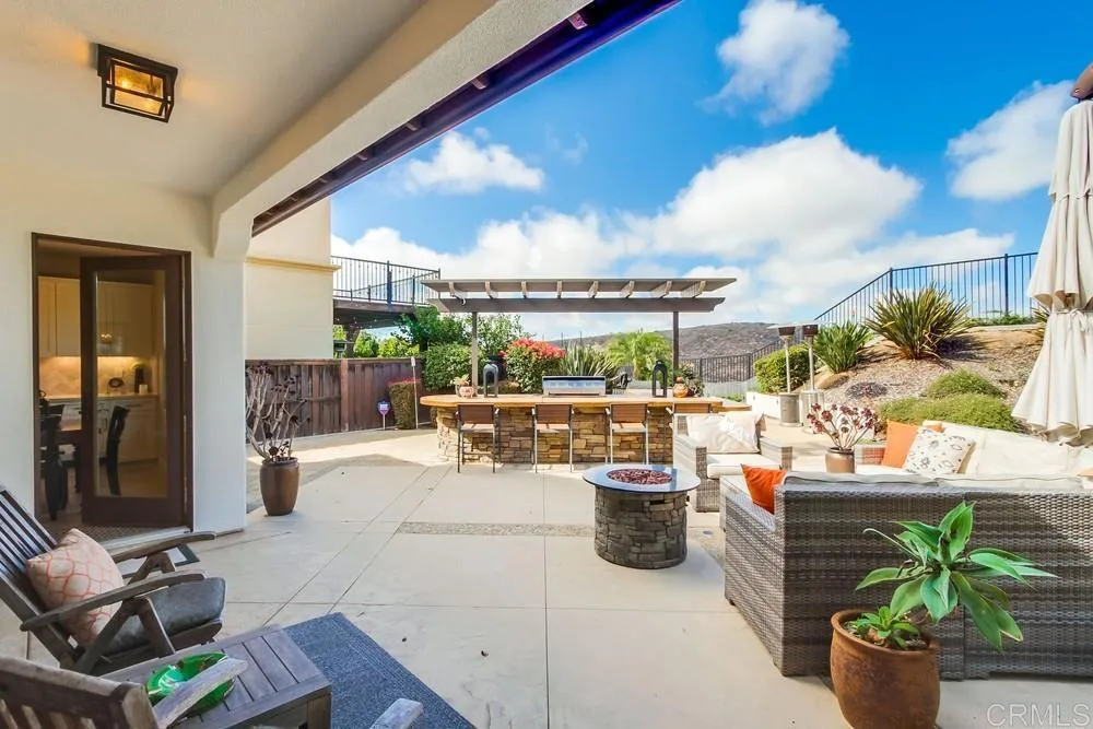 https://cdn.realtyfeed.com/cdn/127/306570667/44402864127f1fdc67e16173538493d6.webp