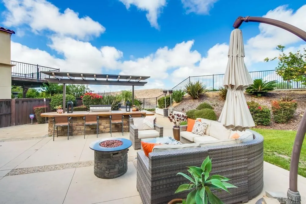 https://cdn.realtyfeed.com/cdn/127/306570667/b6e9e1d8707f38e11c2c3bab72567856.webp