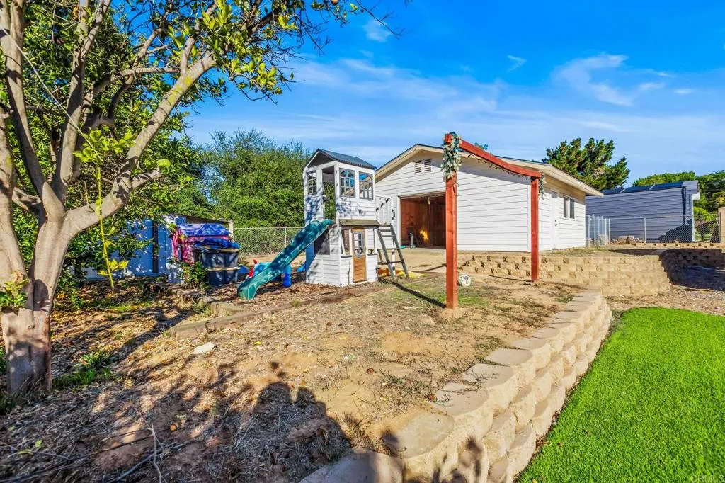 https://cdn.realtyfeed.com/cdn/127/306570682/3e9e6fc267c7ca763f46454c30169cfc.webp