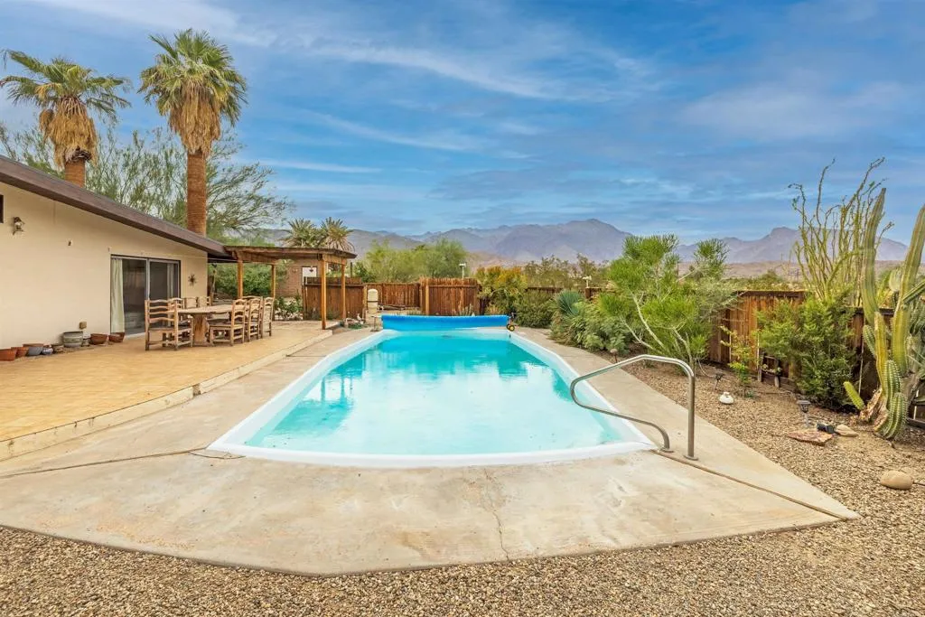 https://cdn.realtyfeed.com/cdn/127/306570756/38d23e57d71e1b012c18fc6f0283f7e7.webp