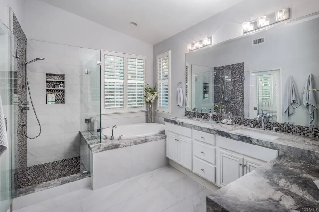 https://cdn.realtyfeed.com/cdn/127/306570759/fc87eeb6fbdcb678600f2ec0c45c9fed.webp