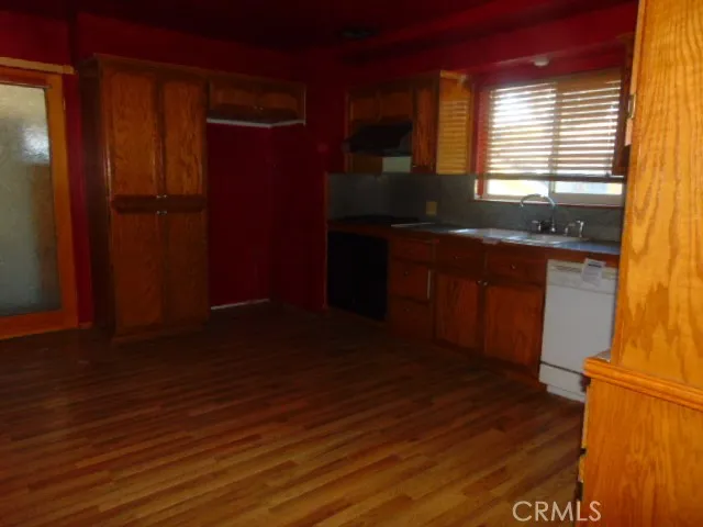 230 Karel, Red Bluff, CA 96080 - Photo 4 of 10, Red Bluff, CA