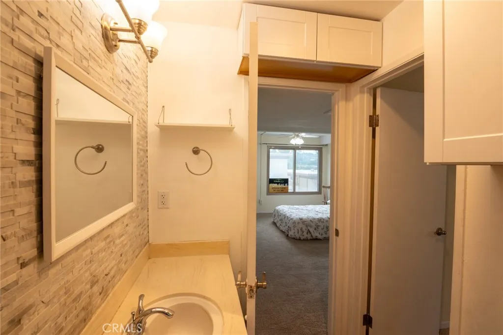 Photo #10: CV25244225 Listing: Photo #10